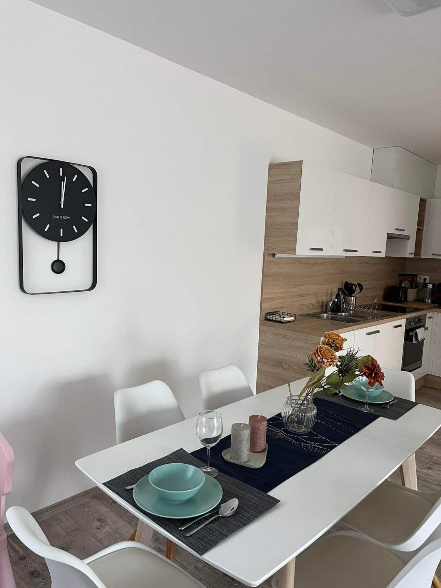 Ada Apartman ショプロン エクステリア 写真